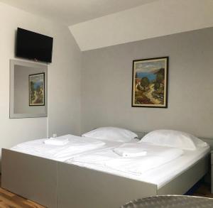 Standard Triple Studio room in Guest House Aleksandra