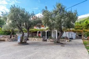 Sumice Inn - Kaluđerac