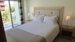 Pomba Branca (4-6 per.) Piscina, 500m Praia