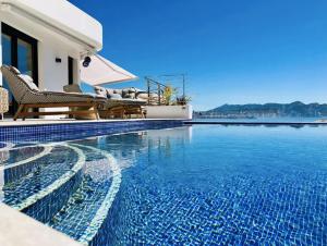 Luxuriöses Apartment in Benidorm mit Pool