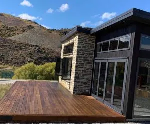 Lakefront Luxury In Old Cromwell **New 3BR Home** - 克伦威尔