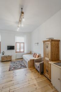 Apartmán 3, Suvorovova 158