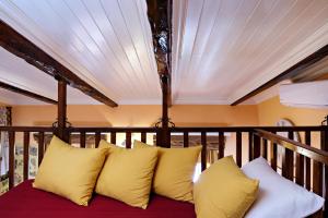 Sali Chelidonaki boutique suite