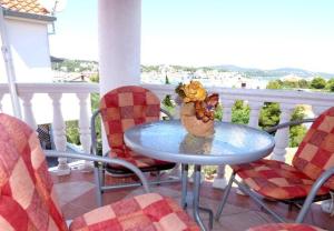 Apartments Dragan - close to sea