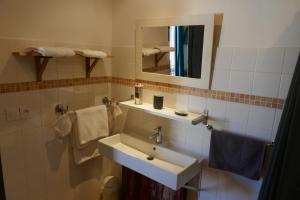 B&B / Chambres d'hotes Le Sommeil des Fees : Chambre Triple