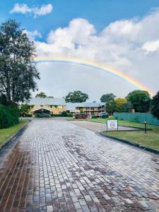 Campbelltown Colonial Motor Inn