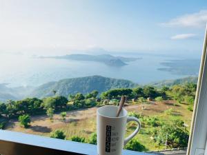 Your Home in Tagaytay with Taal View- Wind Residences