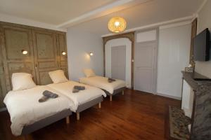 B&B / Chambres d'hotes Gite le pied du geant - Local securise pour les velos : photos des chambres