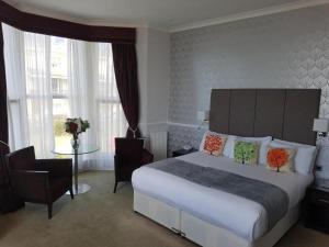 Double Room with Sea View room in The Brighton Hotel