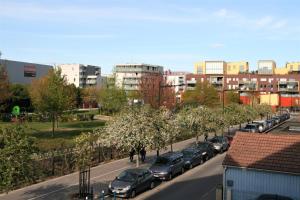 At Daniels, 2 rooms near Paris STADE de FRANCE