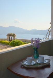 Villa de viento Milos Greece