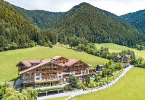 4 hvězdičkový hotel Naturhotel Lüsnerhof Luson Itálie