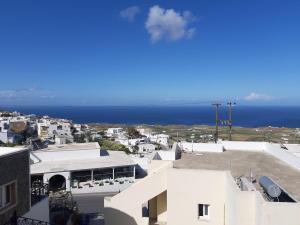 Katerina Kafieri Apartments Santorini Greece