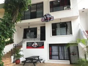 Casablanca Hostel Cali B&B - Versalles