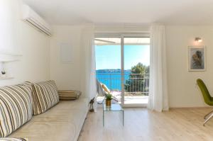 Mar deLuxe apartments 