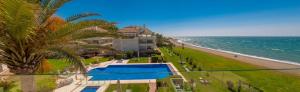 Apt 212 Heaven Beach Apartments, Guadalmansa Playa