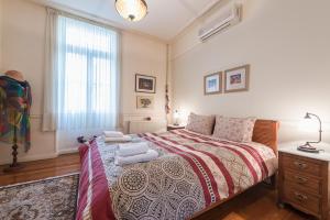 Athenian house of 1920