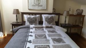 B&B / Chambres d'hotes Chateau Puygrenier : photos des chambres