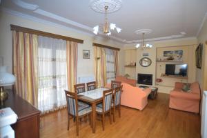 Villa Irini Ammousa