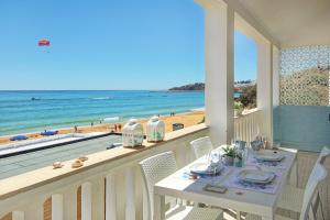 Casa Pé na Areia- Unique Spot- Beach front by DreamvillasAlbufeira