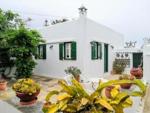 Traditional country house in Tinos Tinos Greece