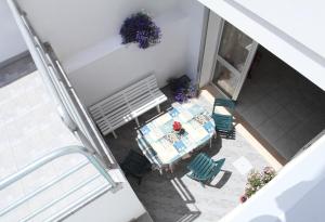 CASA FRONTE MARE POSTO ROSSO 8 POSTI LETTO