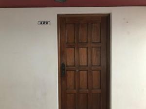 Tezza Apartment two blocks from the American Embassy