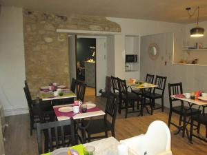 Hotels Hotel Saint Florent : photos des chambres