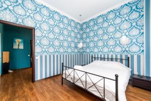 Stylish apartment with a balcony overlooking the park