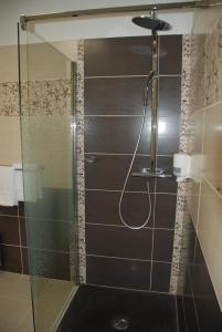 Hotels The Originals City, Hotel Cathedrale, Lisieux (Inter-Hotel) : photos des chambres