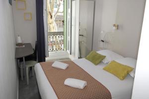 Hotels Le Cassiden : Chambre Double - Vue sur Rue