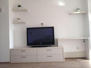 Studio Cochet-Plaja Reyna