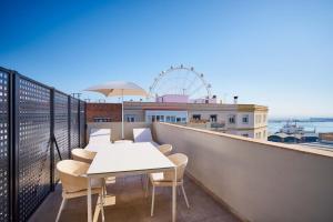 Penthouse with Terrace.  room in Apartamentos Tandem Soho