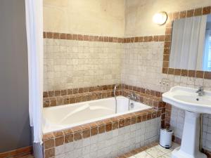 Appartements Arelate Sejour : photos des chambres