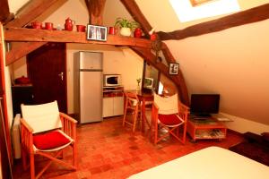 CHAMBRE DE CHARME PRES DE VEZELAY photo 15