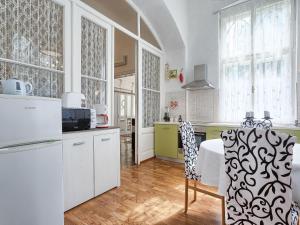 Apartment Silvia by Interhome