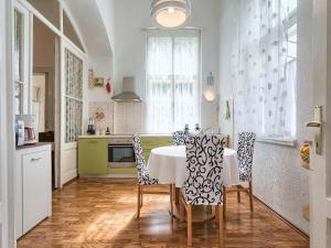 Apartment Silvia by Interhome