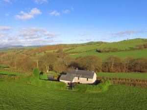 Holiday Home Yr Hendre