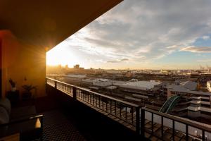 Brand new penthouse with waterfront views