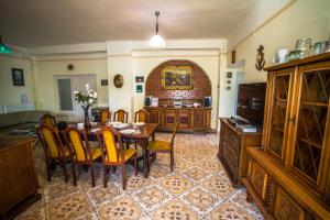 Mickeys Thermal Apartments