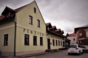 3 hvězdičkový penzion Penzion a restaurace U ŘEKY Ledeč nad Sázavou Česko