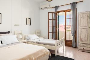 Marias Seaside Apartments Corfu Greece