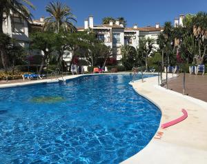 Marbella - Estepona beach frontline apartment