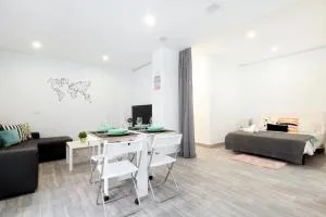 Acogedor LOFT en Bajo CENTRICO CON PARKING WIFI - 科尔多瓦