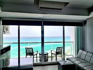 Cancun, Ocean Dream, Beautiful Aparment, Heart of the Hotel Zone - 坎昆