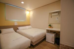 Dongdaemun Hwashin Hostel