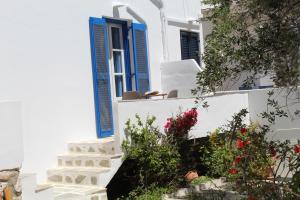 Maria's Garden Antiparos Greece