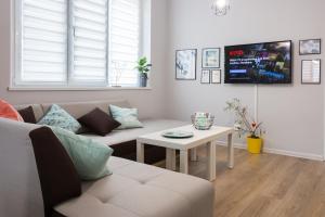 Bright and Cozy 2BD Flat in Plovdiv City Centre by Flat Mаnager