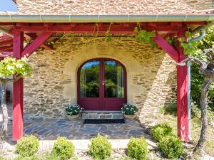 Maisons de vacances Spacious Holiday Home in Altillac with Private Pool : photos des chambres