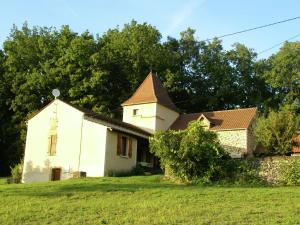 Maisons de vacances Rurally located holiday home with magnificent view close to Cazals : photos des chambres